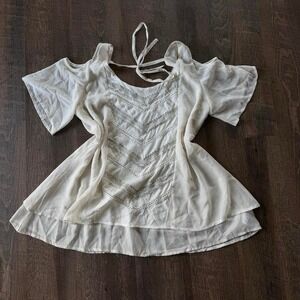 Miss Me Cream Boho Lace Peasant Top Size Large